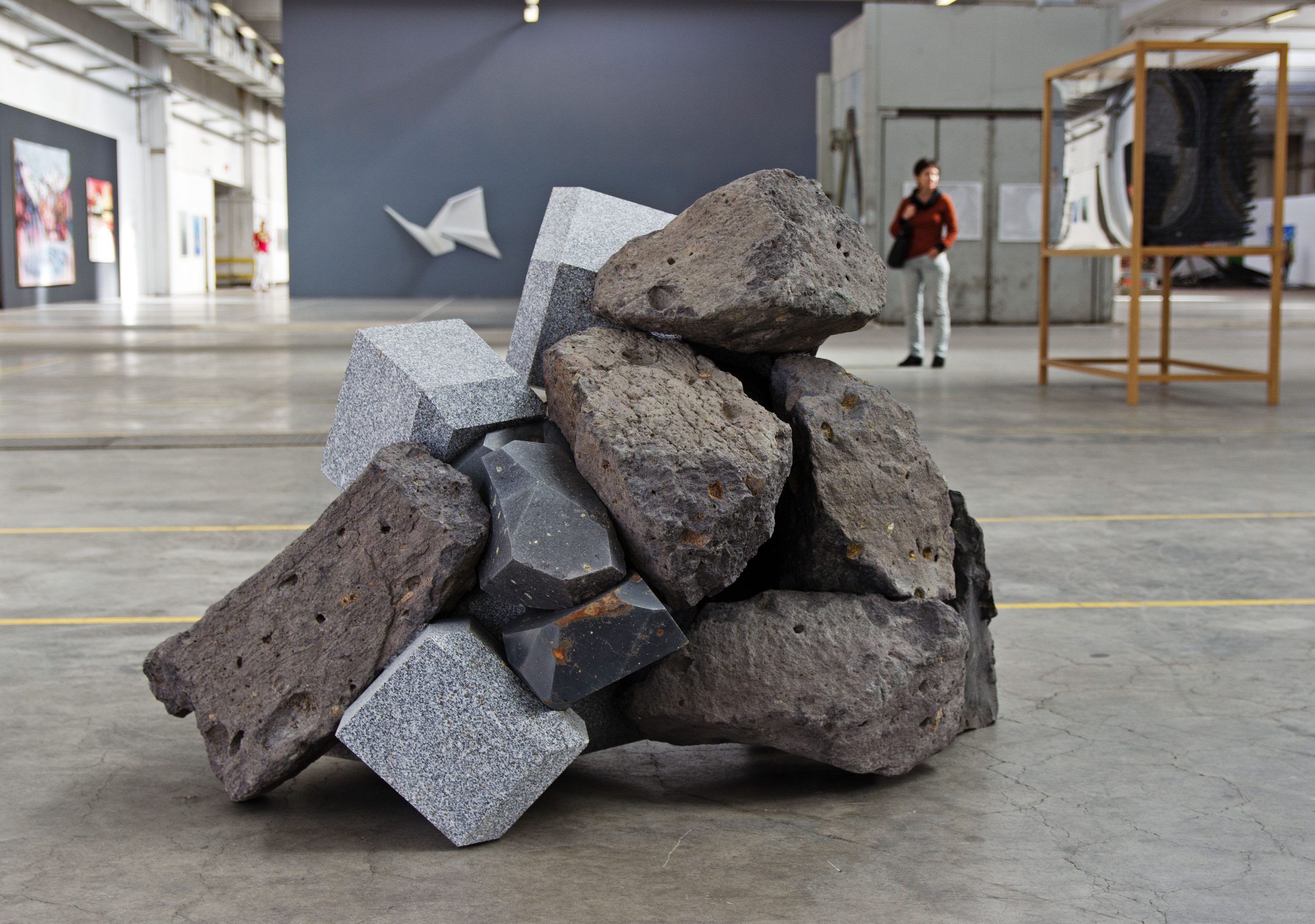 "Habitat" - Granit, Basalt, Epoxidharz, 150 cm x 90 cm x 100 cm, 2014